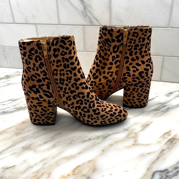 BAR III Gatlin Block-Heel Booties, Created for Macy's Women's Shoes - Picture 6 of 12